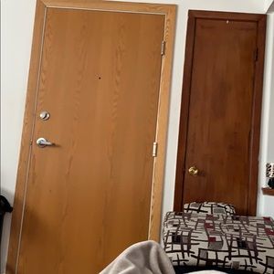 Meet your Posher, Uriel